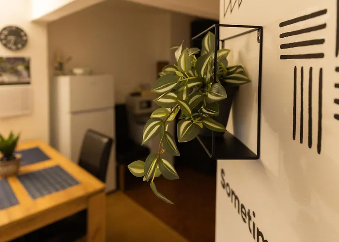 Апартаменты Lovely 1bd Flat Near The Sea Garden By Flat Mаnаger