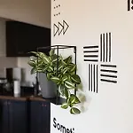 Lovely 1bd Flat Near The Sea Garden By Flat Mаnаger Apartament *