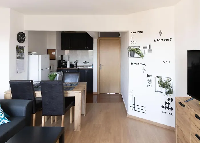 Lovely 1bd Flat Near The Sea Garden By Flat Mаnаger Apartamento